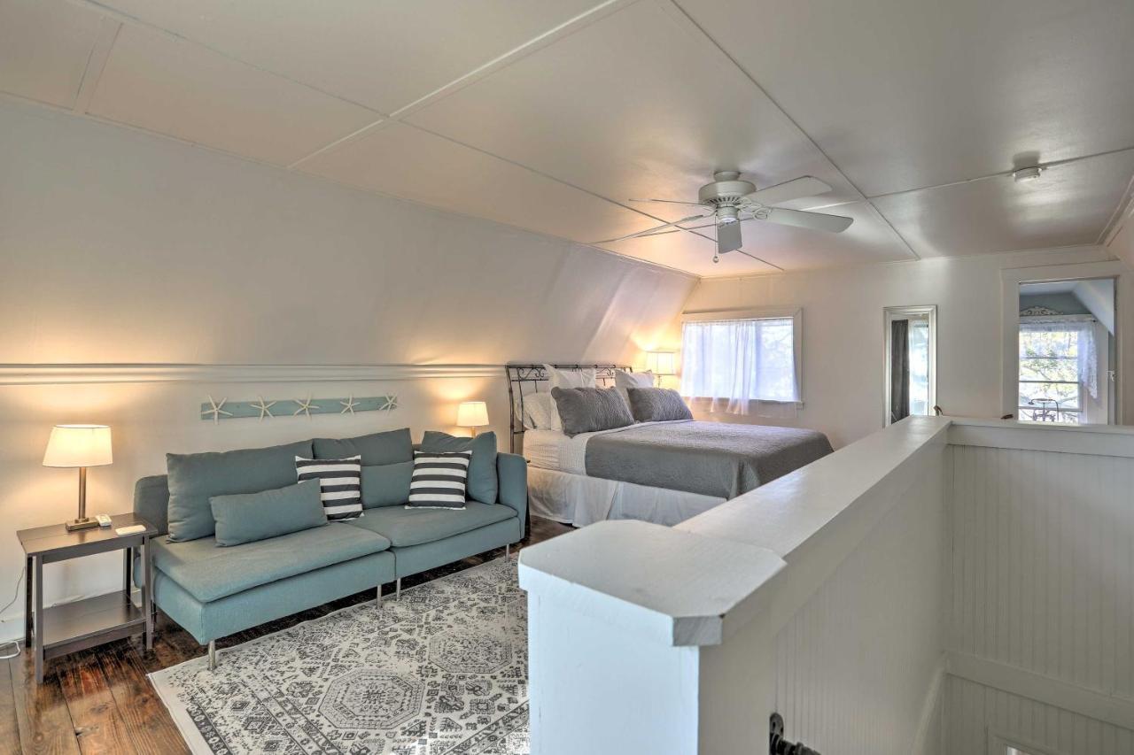 Coastal, Walkable Home In Historic Southport! Extérieur photo